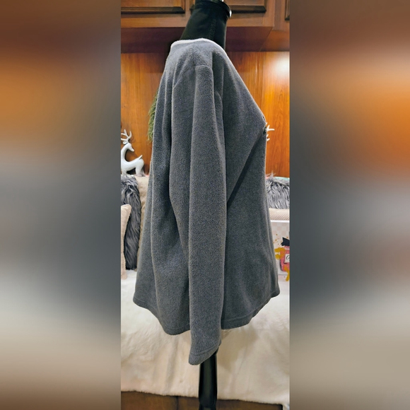 Gray Snowman Embroidered Sweatshirt - Picture 2 of 5